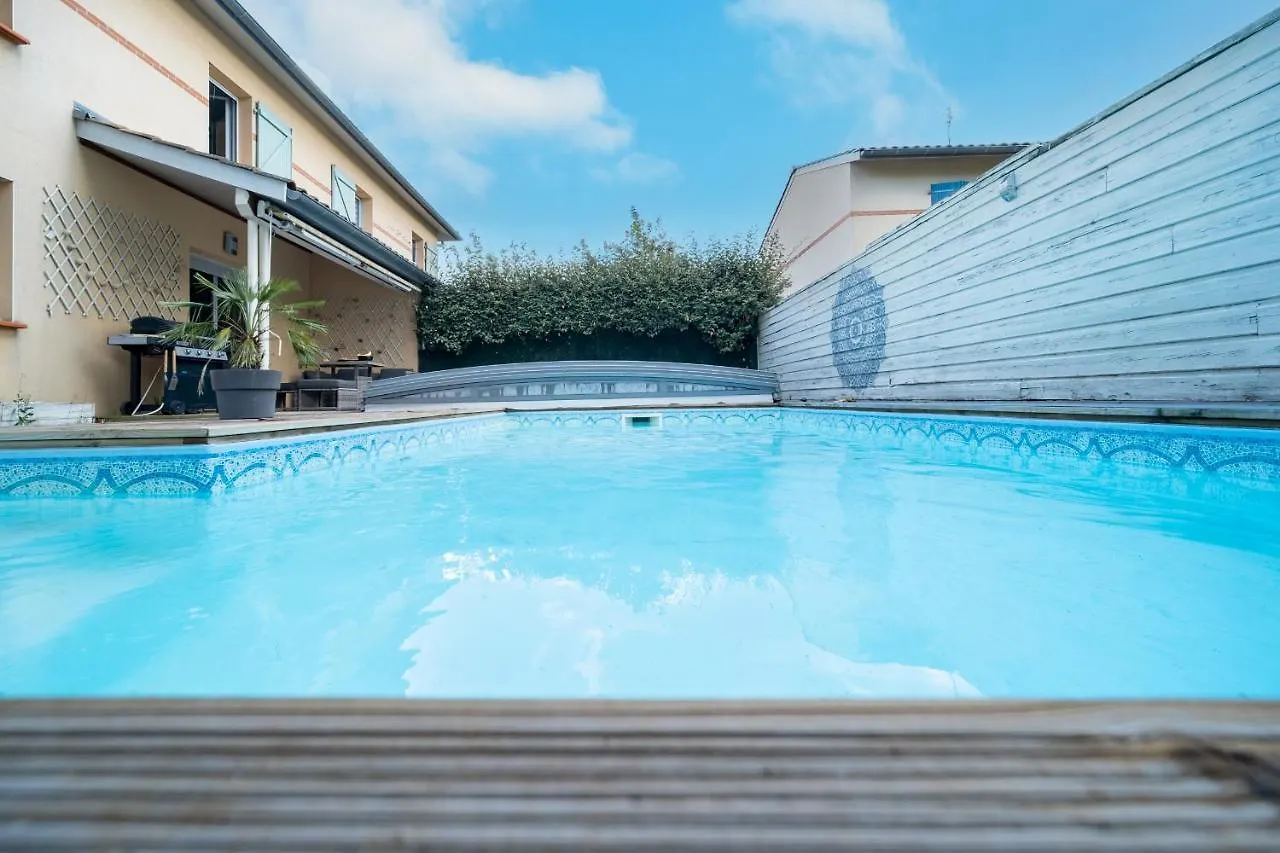 Villa Spacieuse Dans Toulouse Avec Piscine Et Bbq