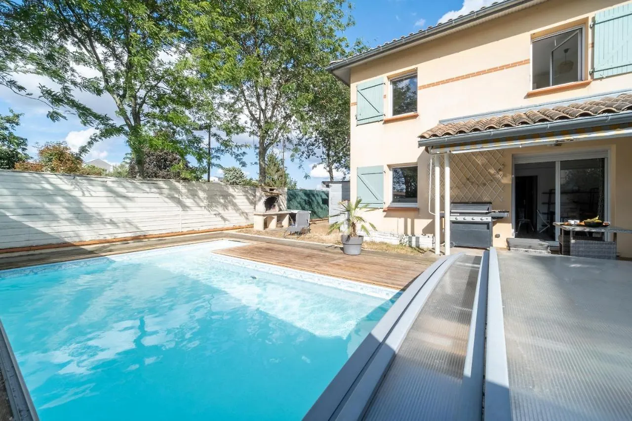 Villa Spacieuse Dans Toulouse Avec Piscine Et Bbq 0*,